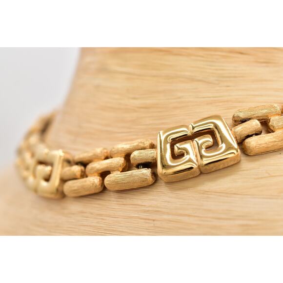 Givenchy Vintage Collar Necklace Logo Brushed Gold Linked Chain Signed 80s BinBC - Picture 10 of 12